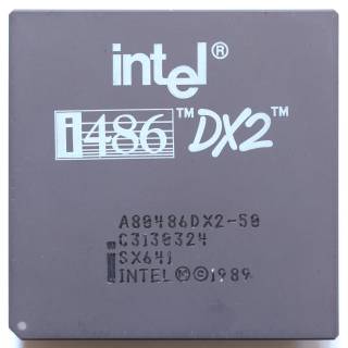 Processeur Intel A80486DX2-50.