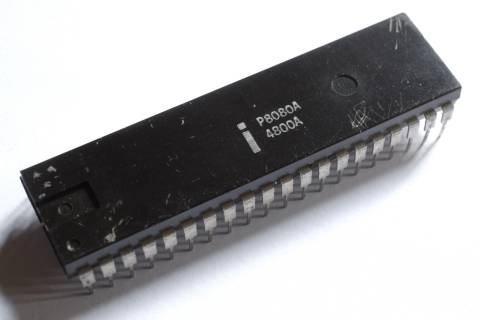 Processeur Intel P8080A.