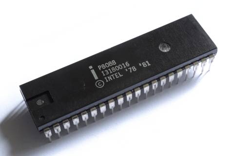 Processeur Intel P8088.
