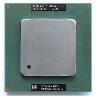 Processeur Intel Pentium III 1.4 GHz (Tualatin).