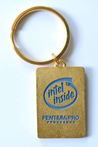 Porteclé avec die d'Intel Pentium Pro.